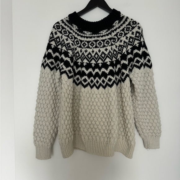 H&M Cream and Black Patterned Textured Knit - Picture 7 of 7